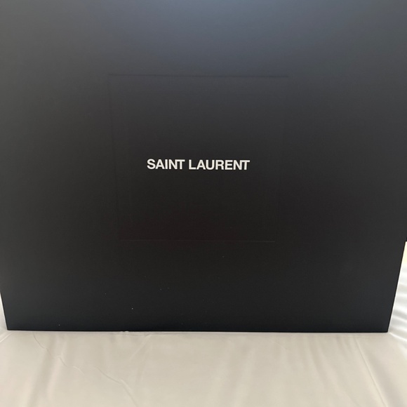Saint Laurent Tote Bag - Picture 2 of 3
